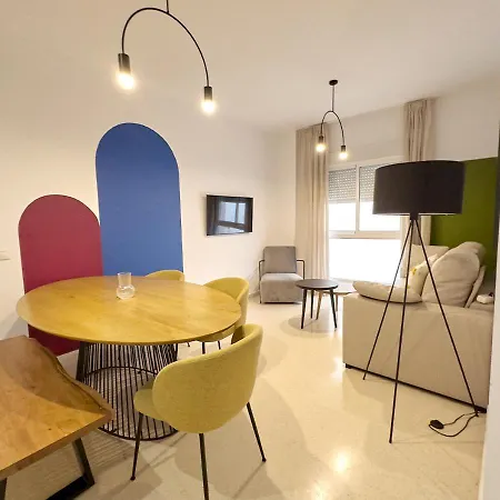 Isa Palacio De Congresos Apartman *